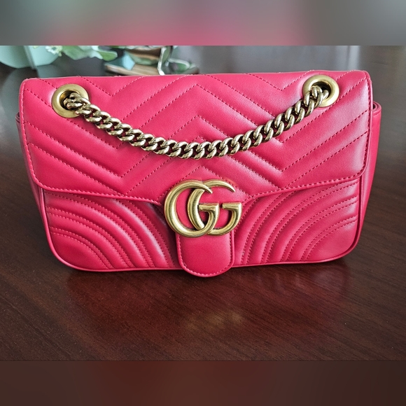 Gucci Marmot Red - Picture 1 of 4